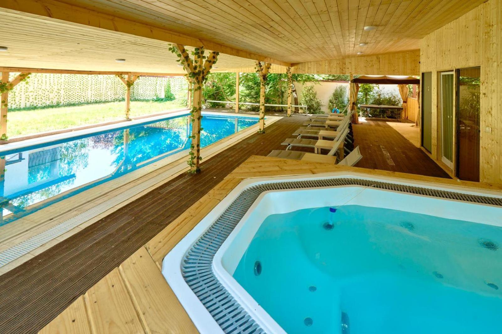 Therme Airport Resort Corbeanca Exteriör bild