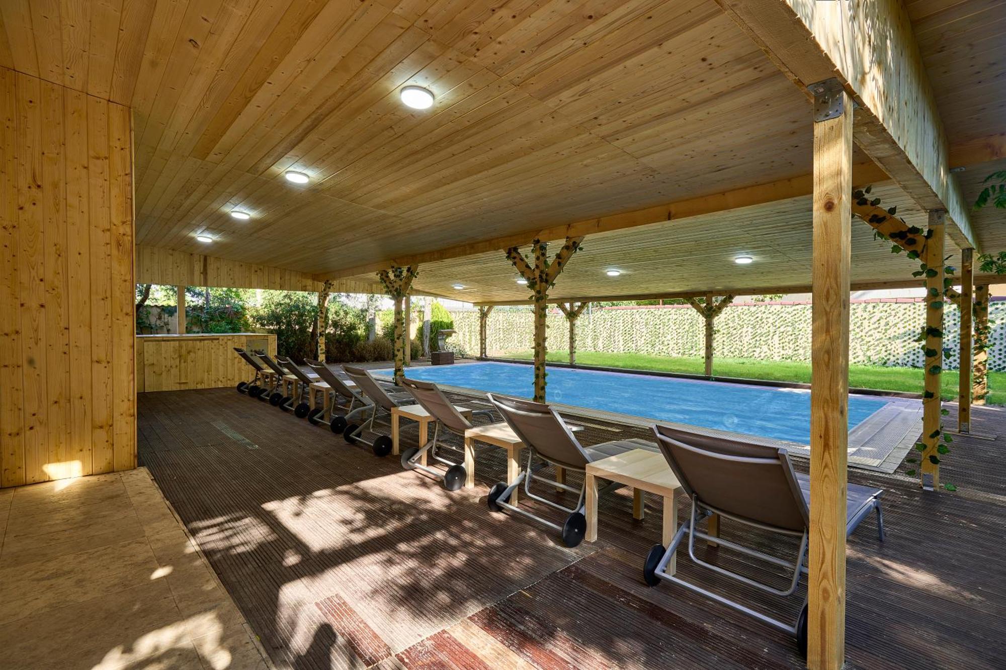 Therme Airport Resort Corbeanca Exteriör bild